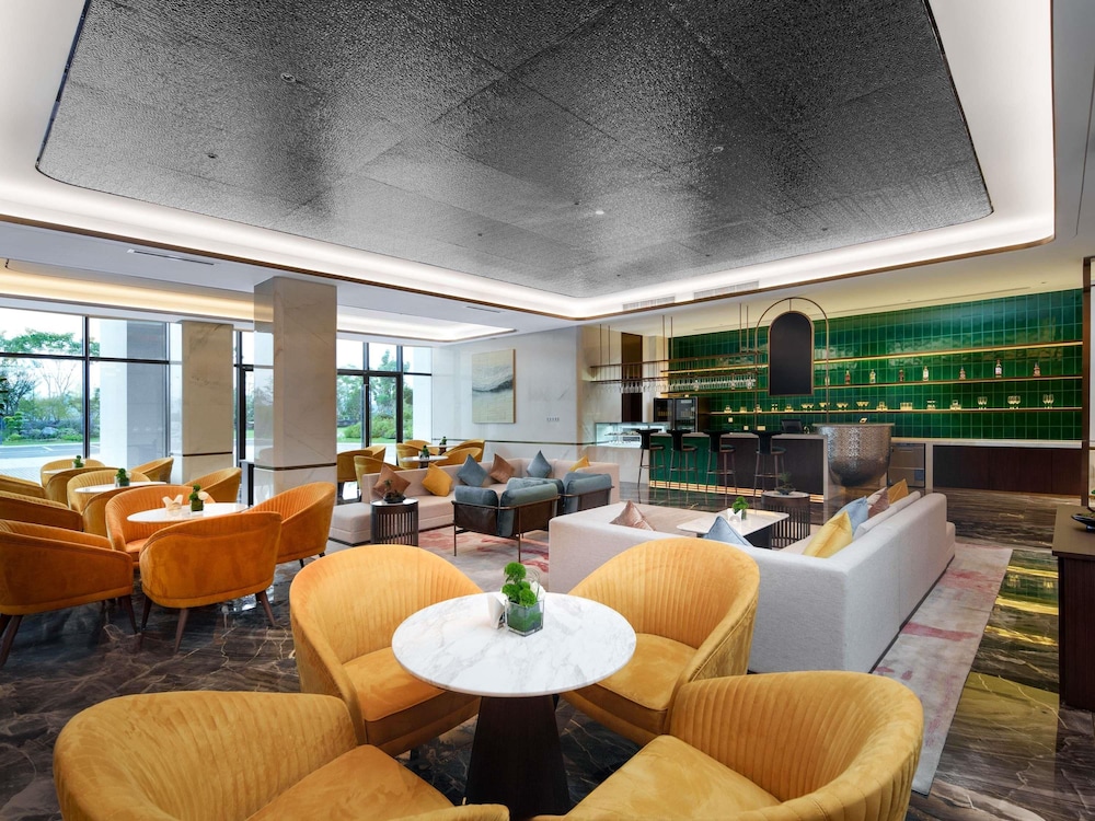 Grand Mercure Hangzhou Qingshan Lake 39/59