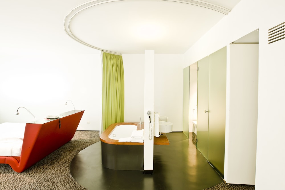 Hotel Ripa Roma 50/50