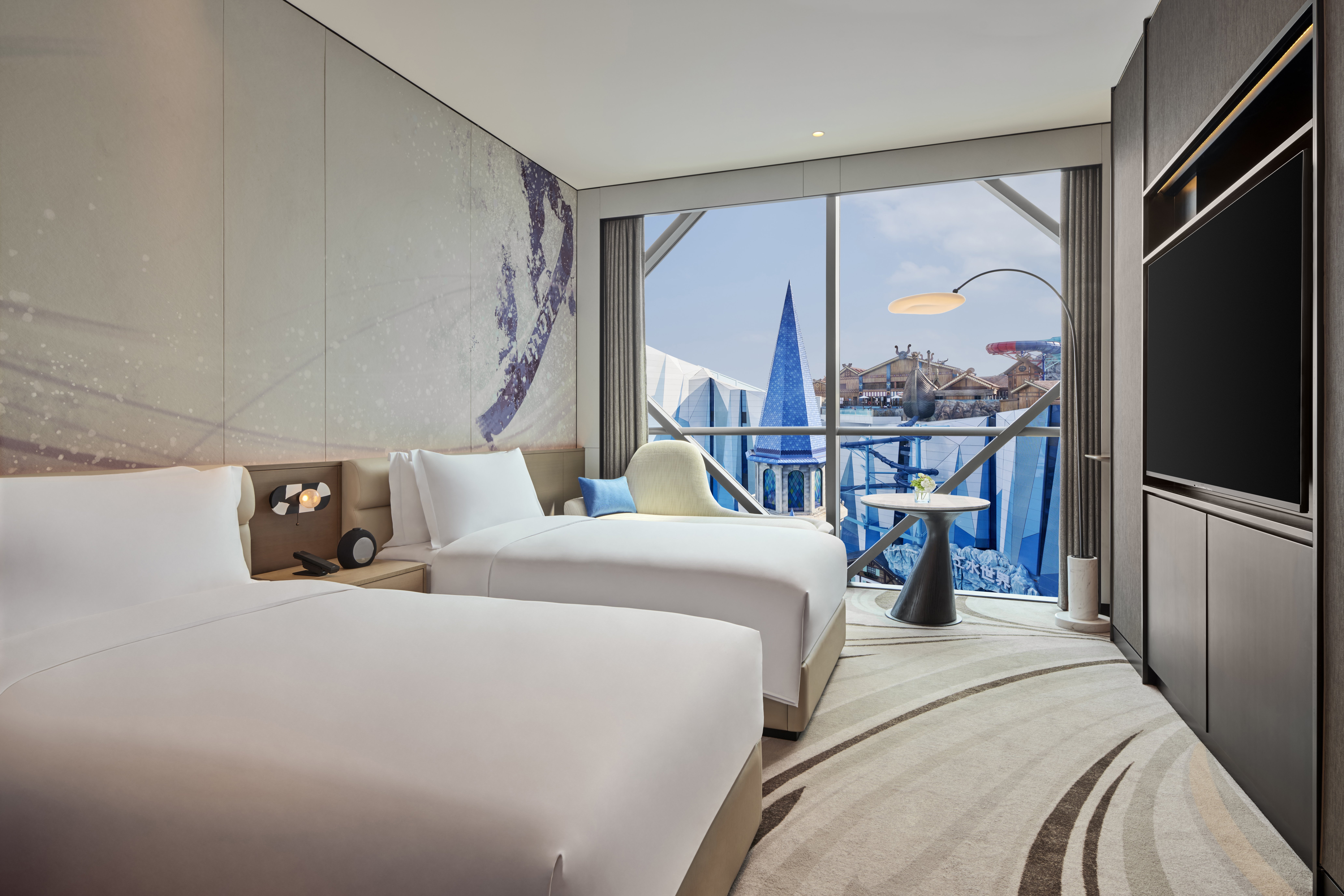 Crowne Plaza Shanghai Snow World by IHG 6/24