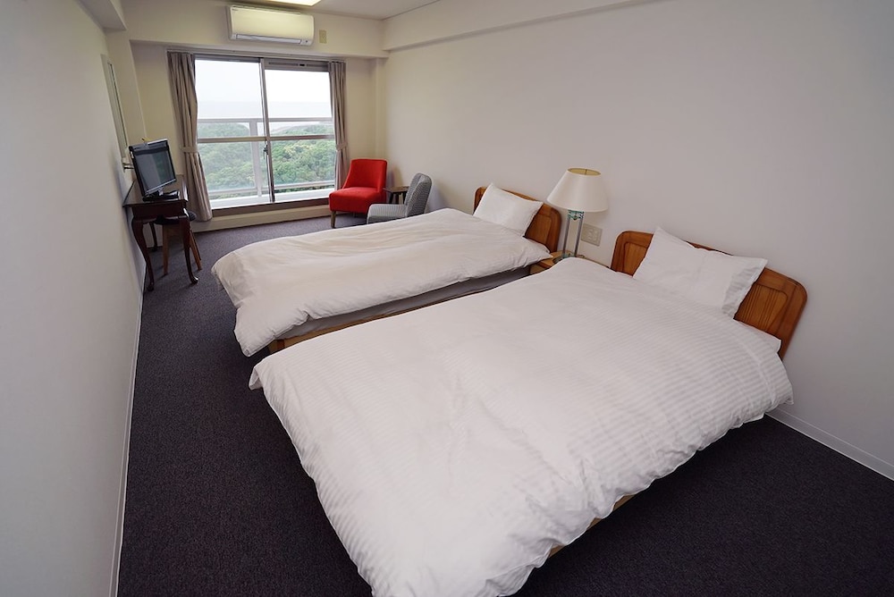 Tobi Hostel And Apartments 5/23
