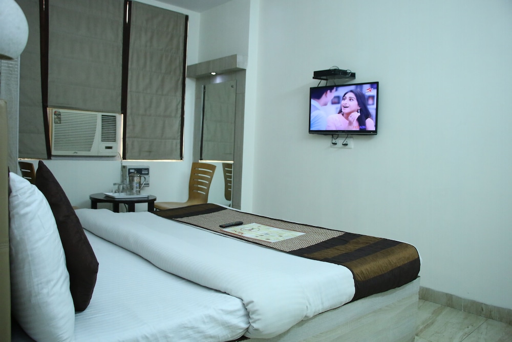 Hotel Grace At Karol Bagh 20/45