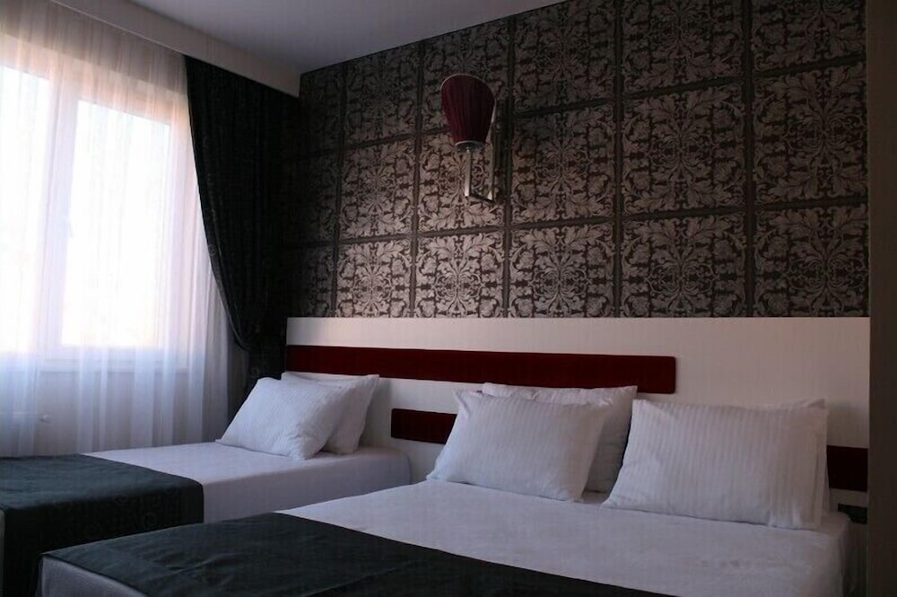 Kadhirga Hotel 6/32