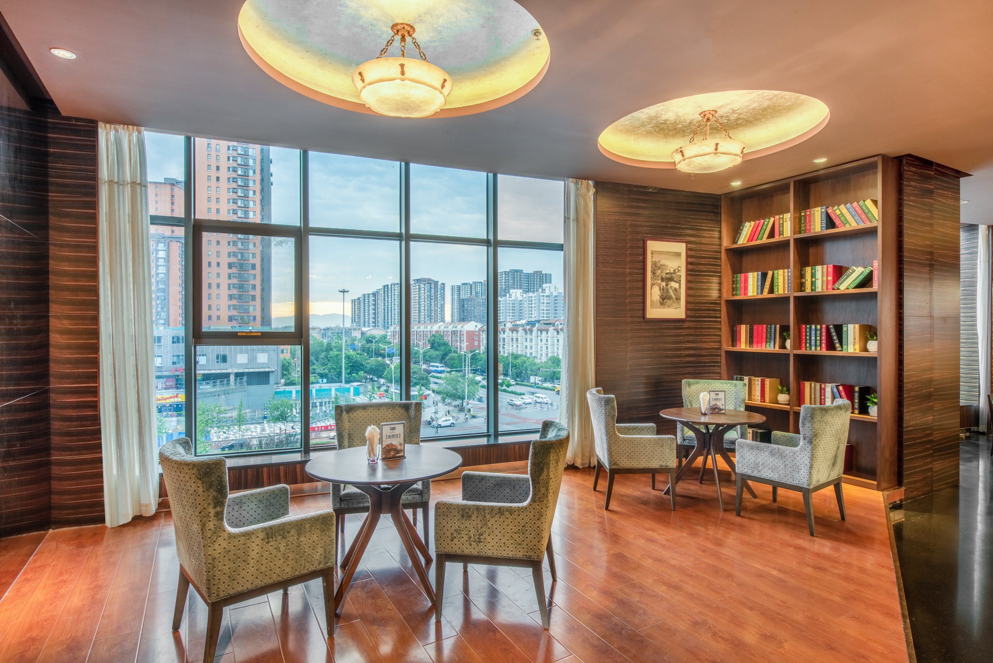 Holiday Inn Express Beijing Huacai 34/50