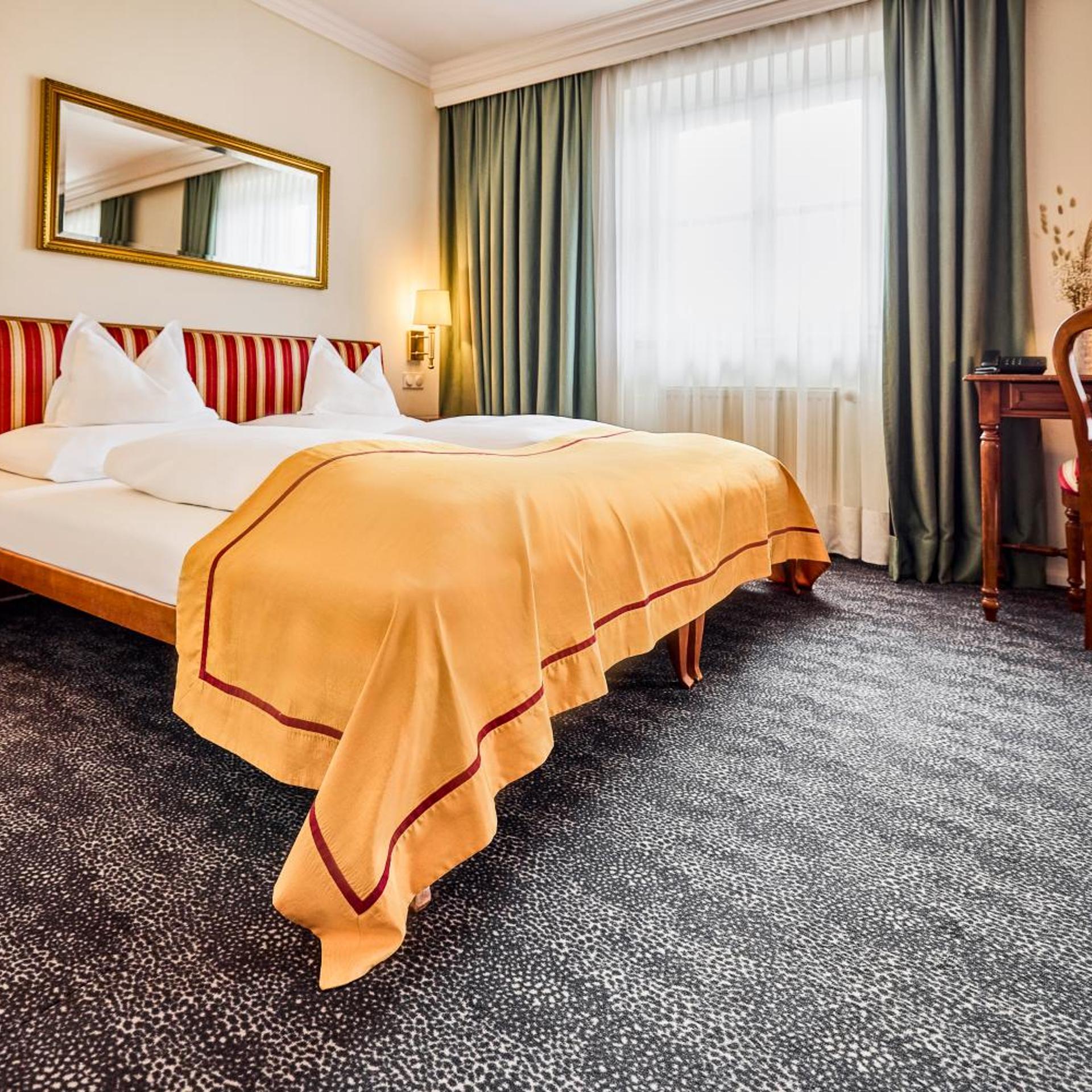 Budget, Double Bed