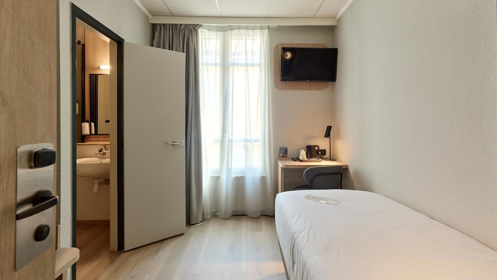 Standard, Single Bed