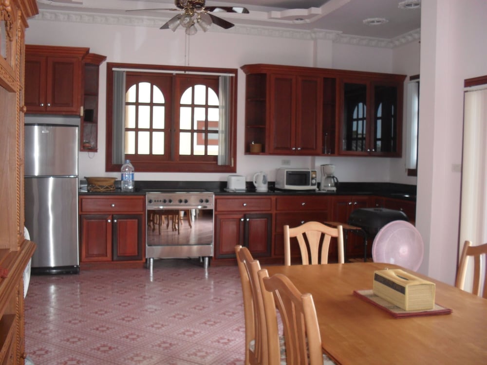Majestic Villas Phuket 35/50