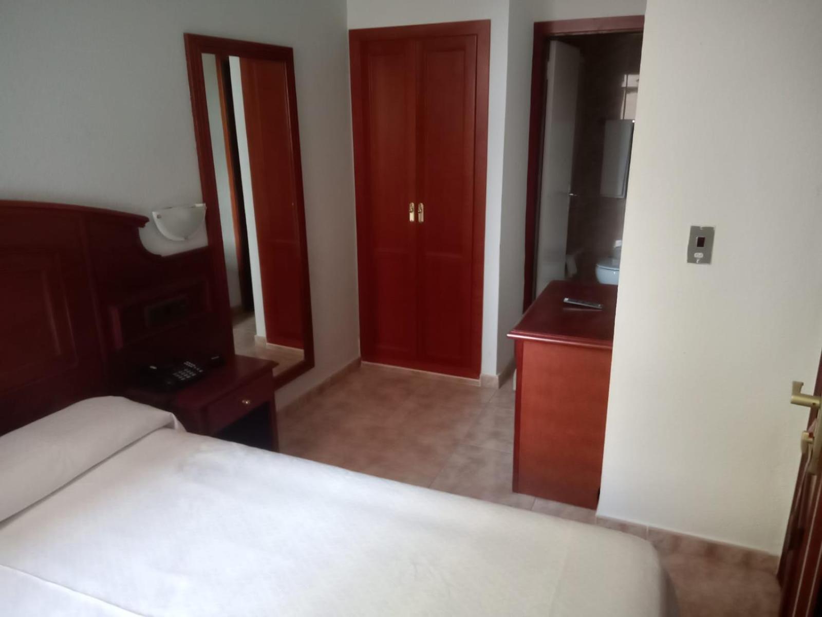 Hotel Tropical 22/56