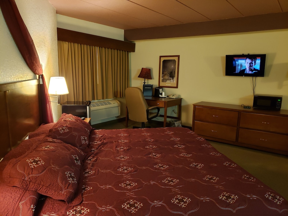 GrandStay Hotel & Suites - Madelia 40/58