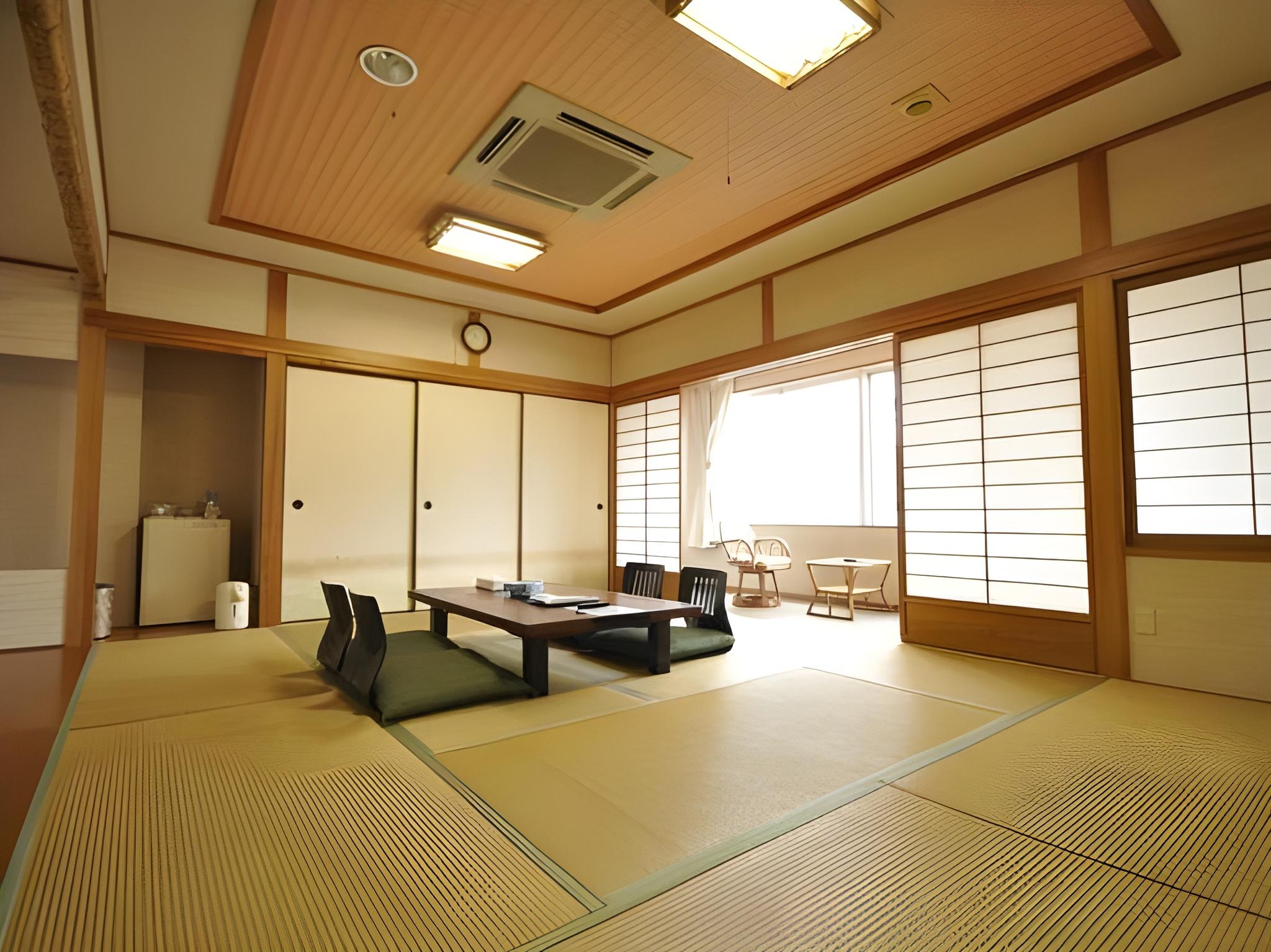 Nakamura Prince Hotel 20/29