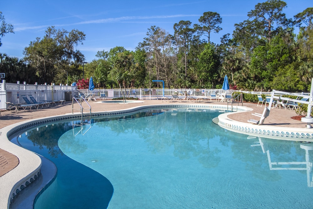 Barefoot N Resort 20/50
