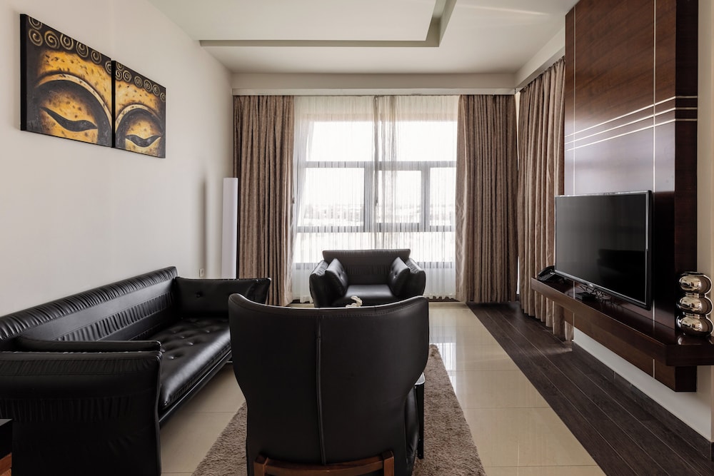 Palmeiras Suite Hotel 52/68