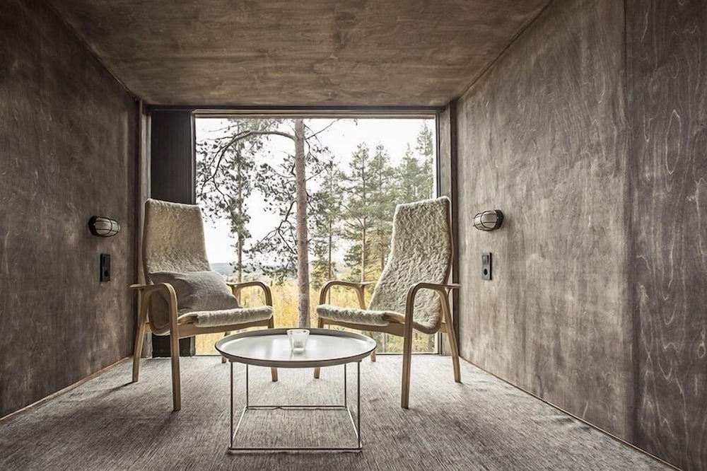 Treehotel (ex Brittas Pensionat) 17/39