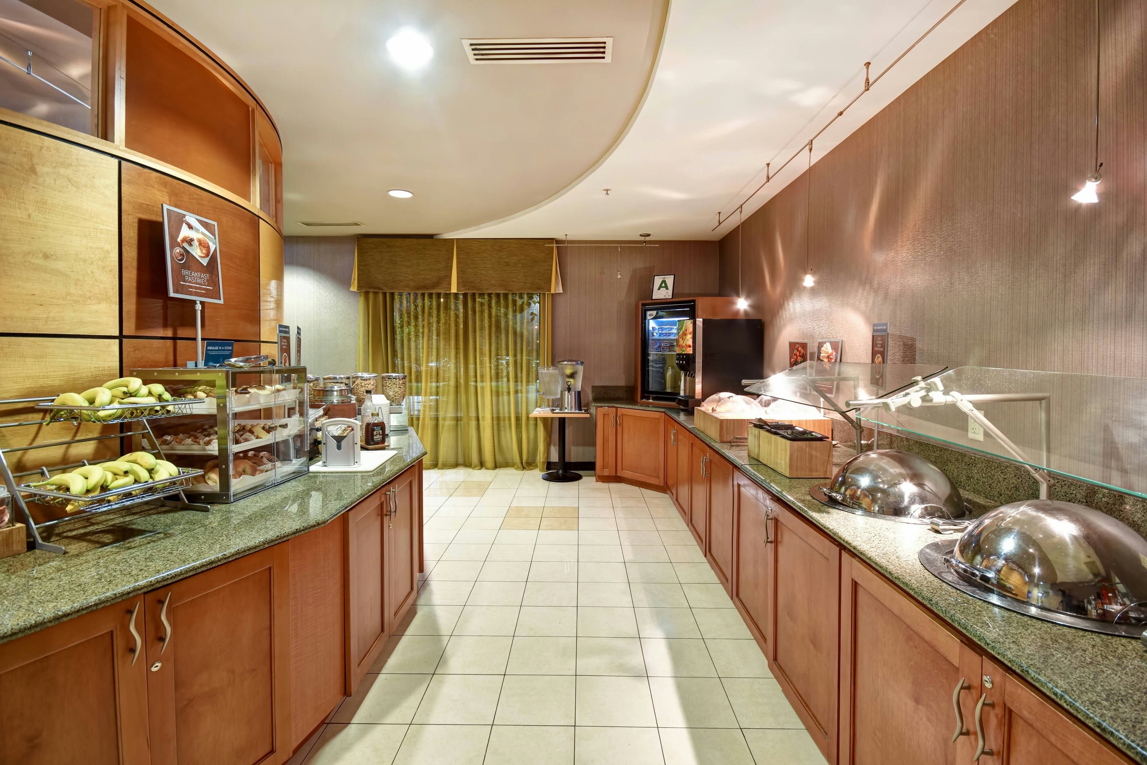 Springhill Suites by Marriott Louisville Airport 5/48