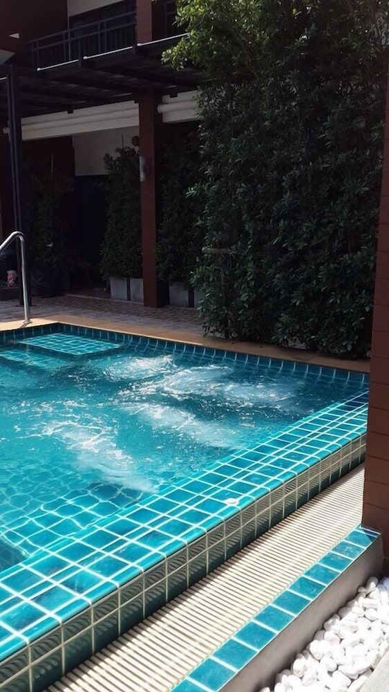 Chitra Villa 9/50