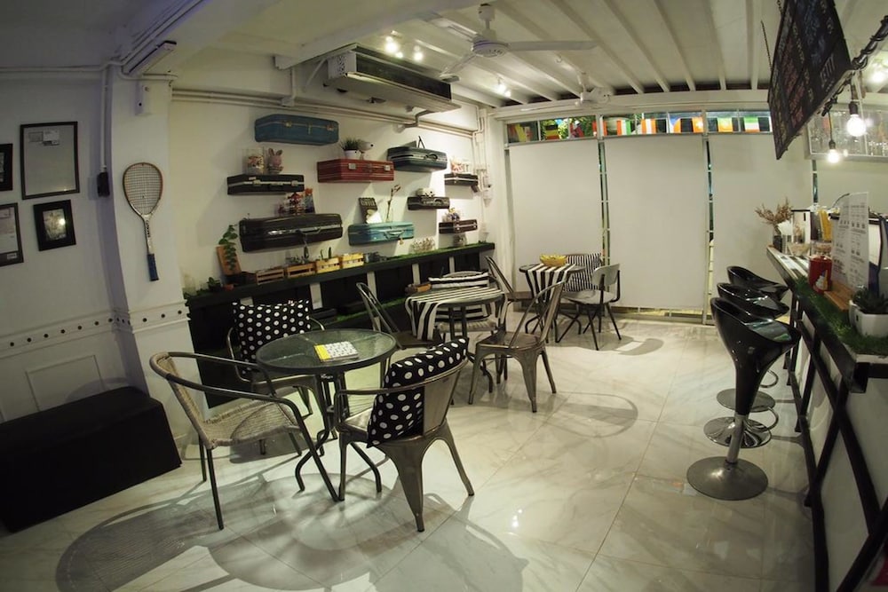 Jetty Huahin Hostel 55/77