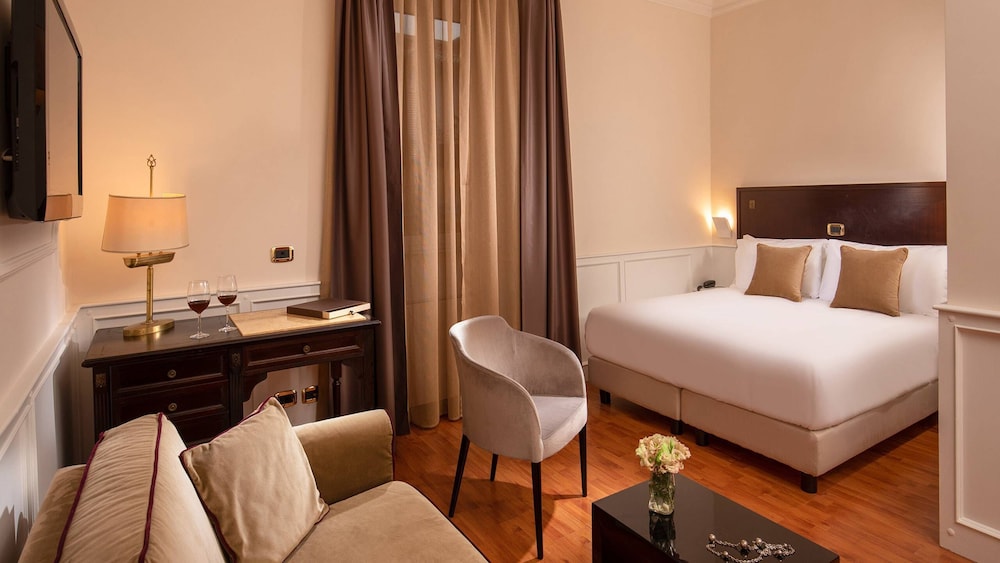 ROOM, TRIPLE, ANNEX