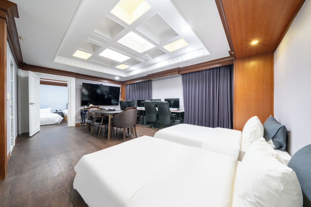 Hotel Kabo 16/50