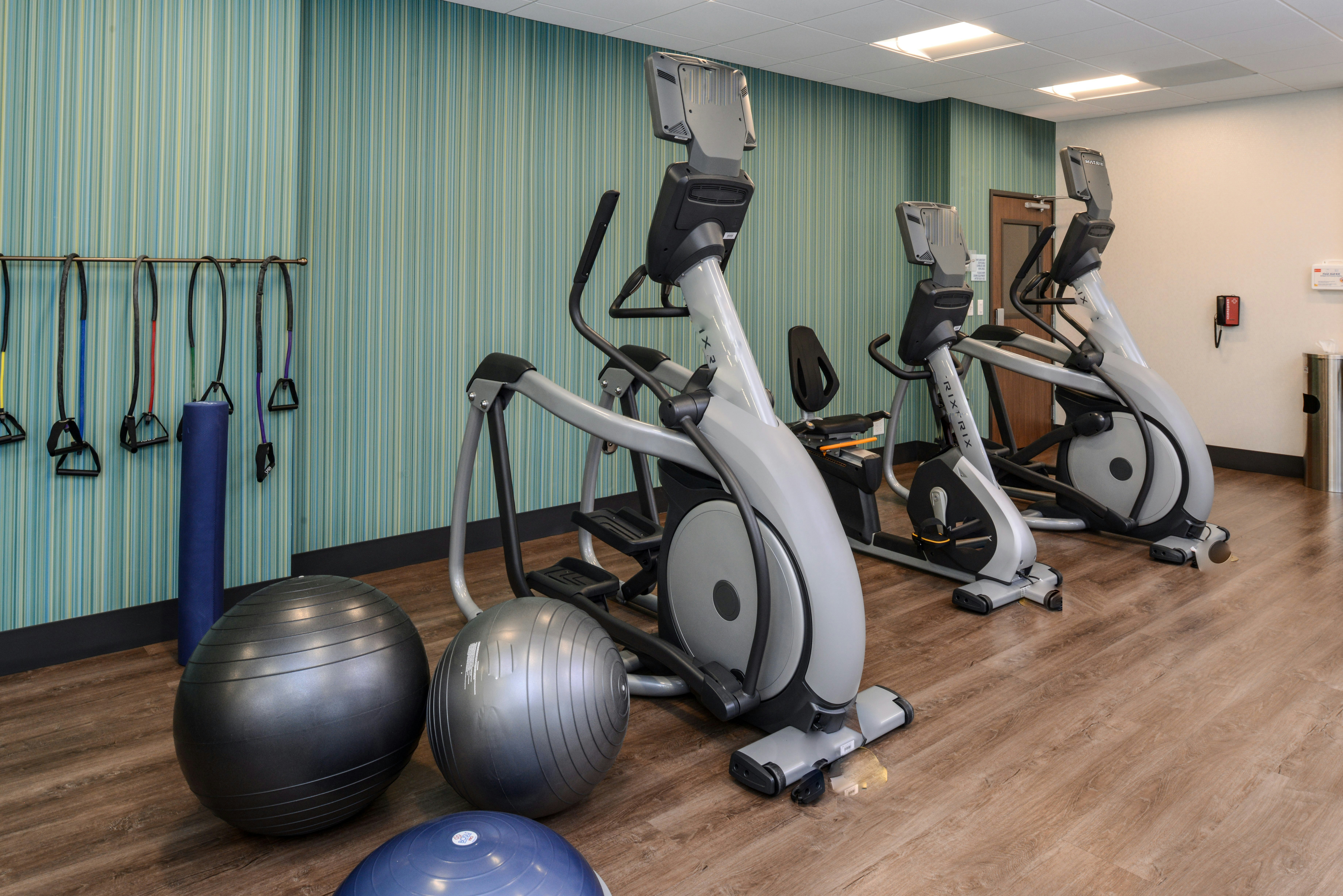 Holiday Inn Express And Suites Moundsville 39/61