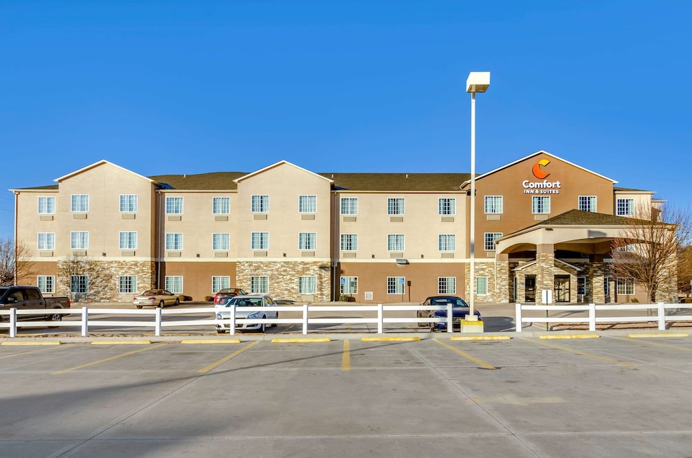 Comfort Inn And Suites 30/32