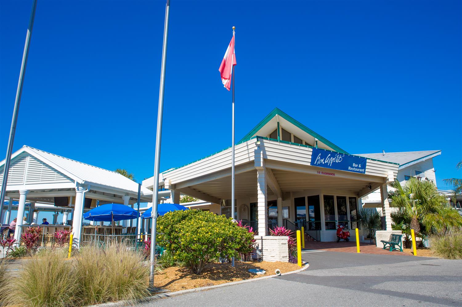 Best Western Plus Yacht Harbor Inn 3/42