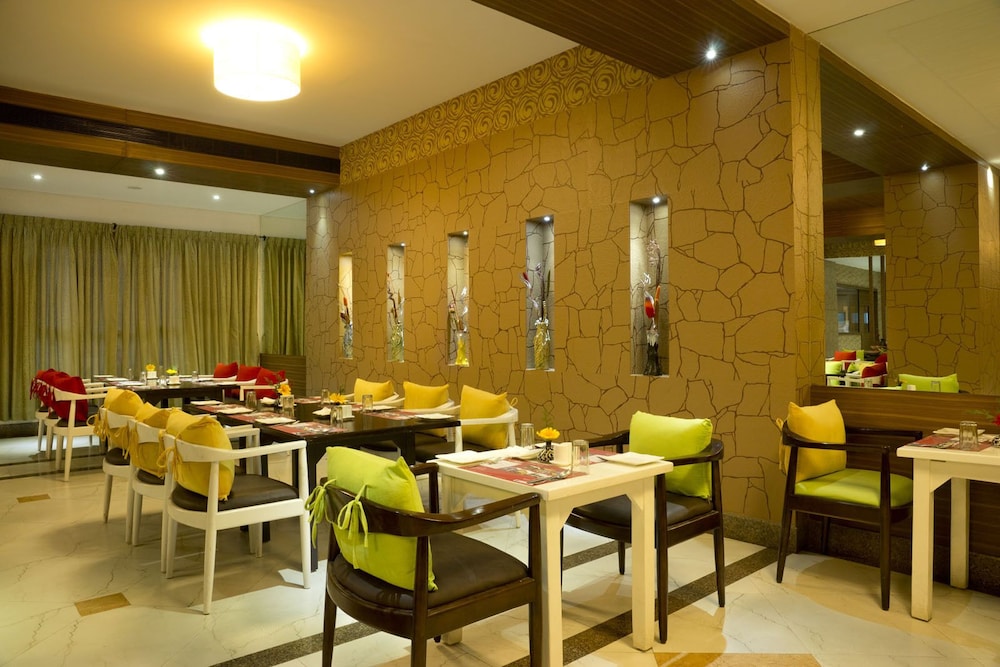 Poppys Hotel 36/49