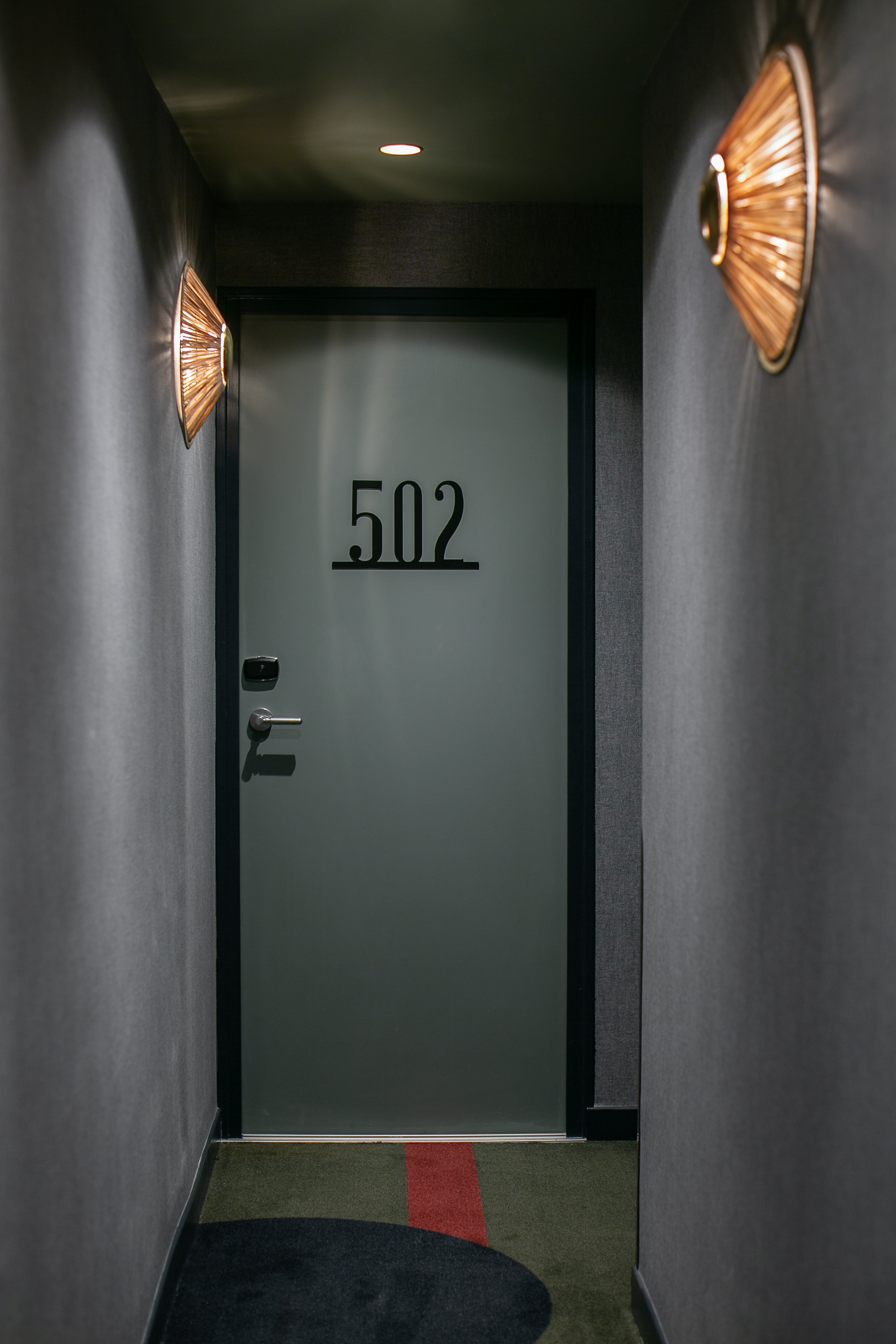 La Planque Hotel 41/77