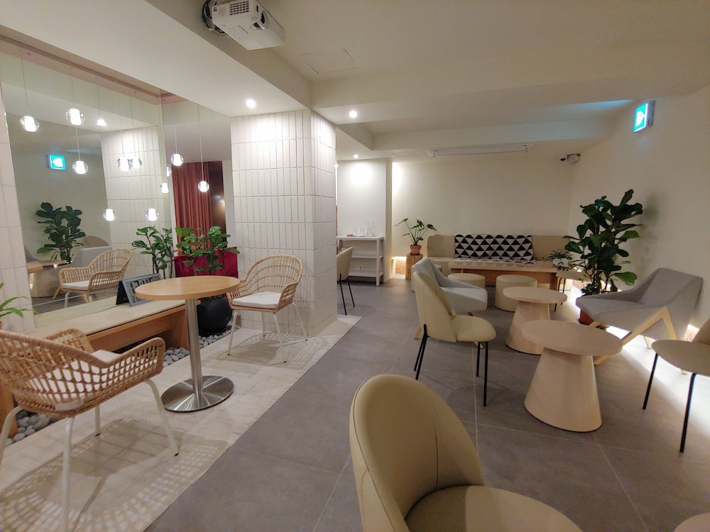 Tong Tong Petit Hotel 14/38