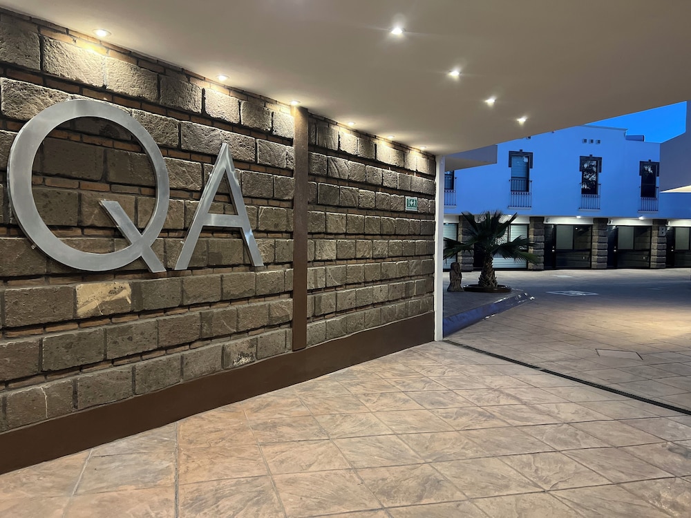 QA Hotel 40/50