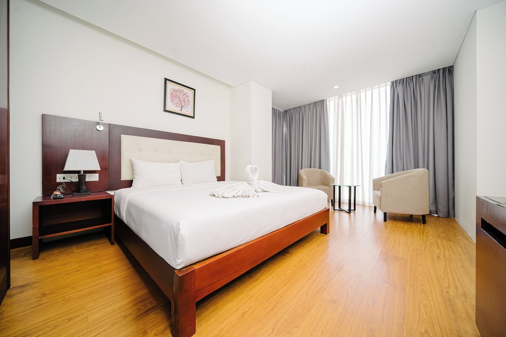 Gemma Hotel 34/63