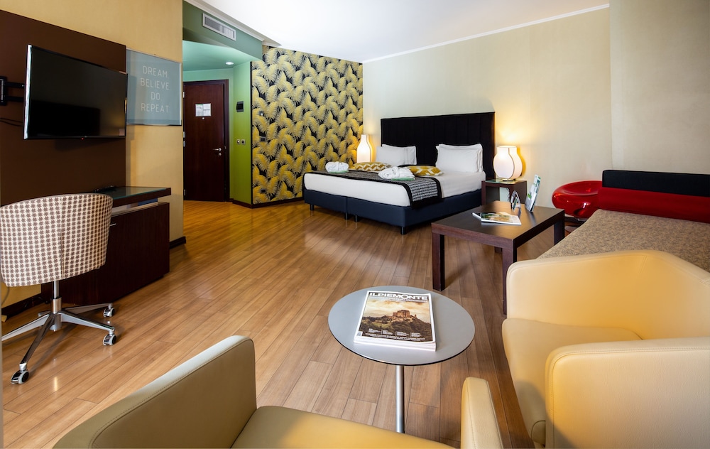 HOLIDAY INN TURIN CORSO FRANCIA 37/54