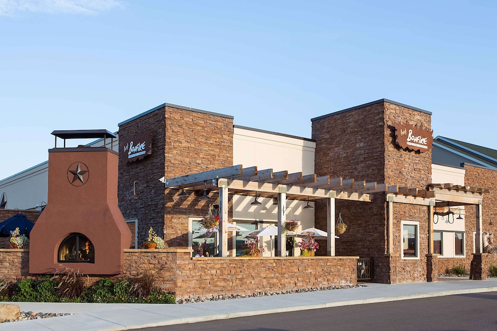Country Inn & Suites By Radisson Mankato Hotel And Conference Center 1/38