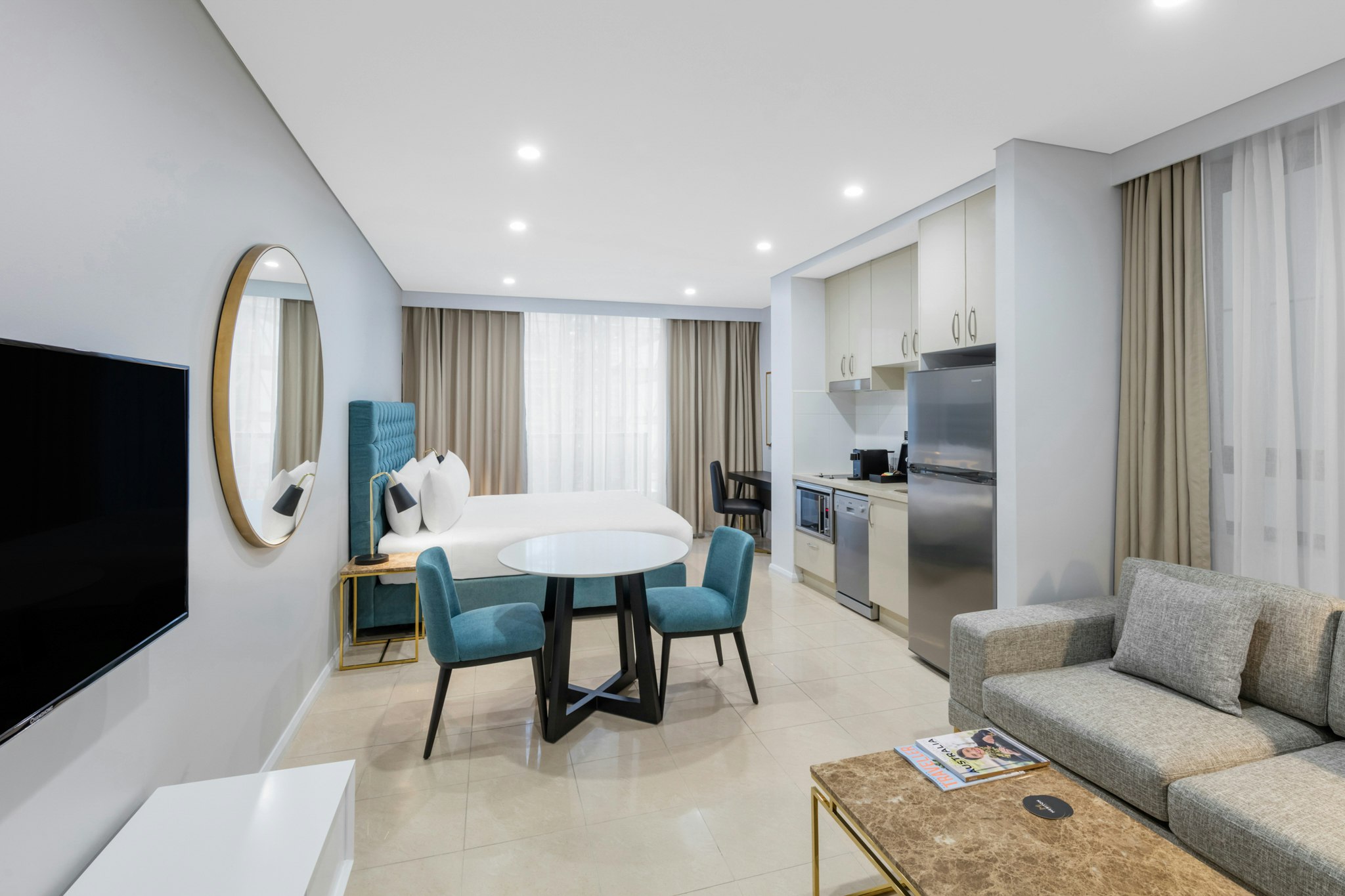 Meriton Suites Pitt Street 51/65