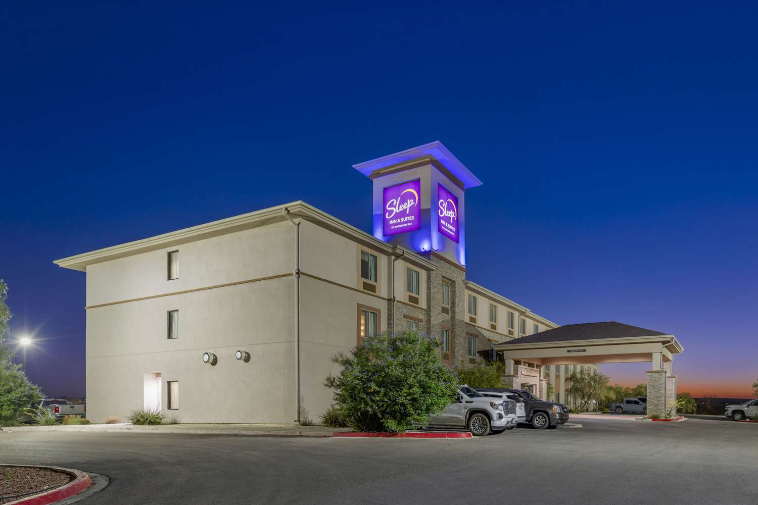 Sleep Inn & Suites Carlsbad Caverns Area 43/46
