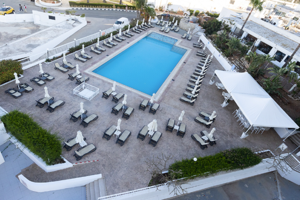 Vrissaki Hotel Apartments 19/21