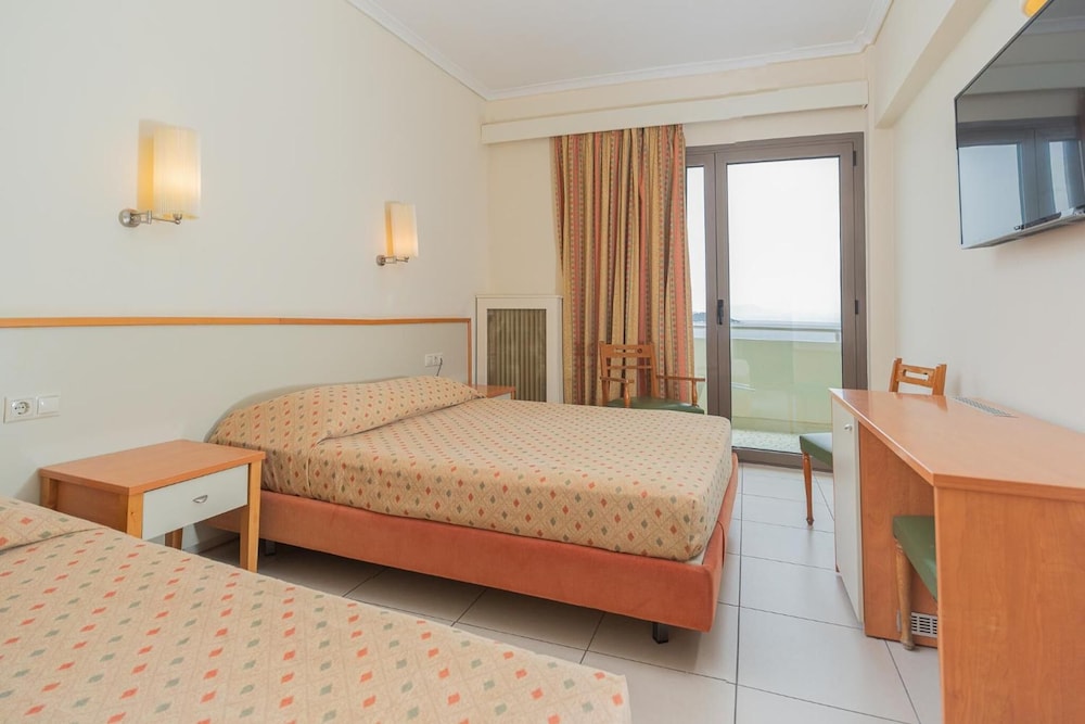 Marmari Bay Hotel 12/56