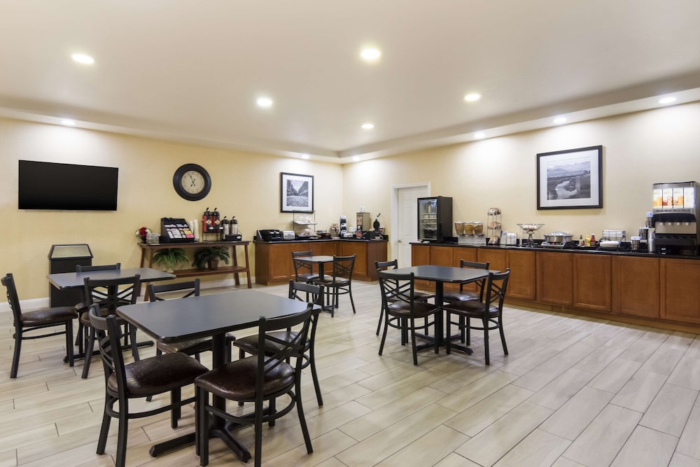 Best Western Comanche Inn 29/38