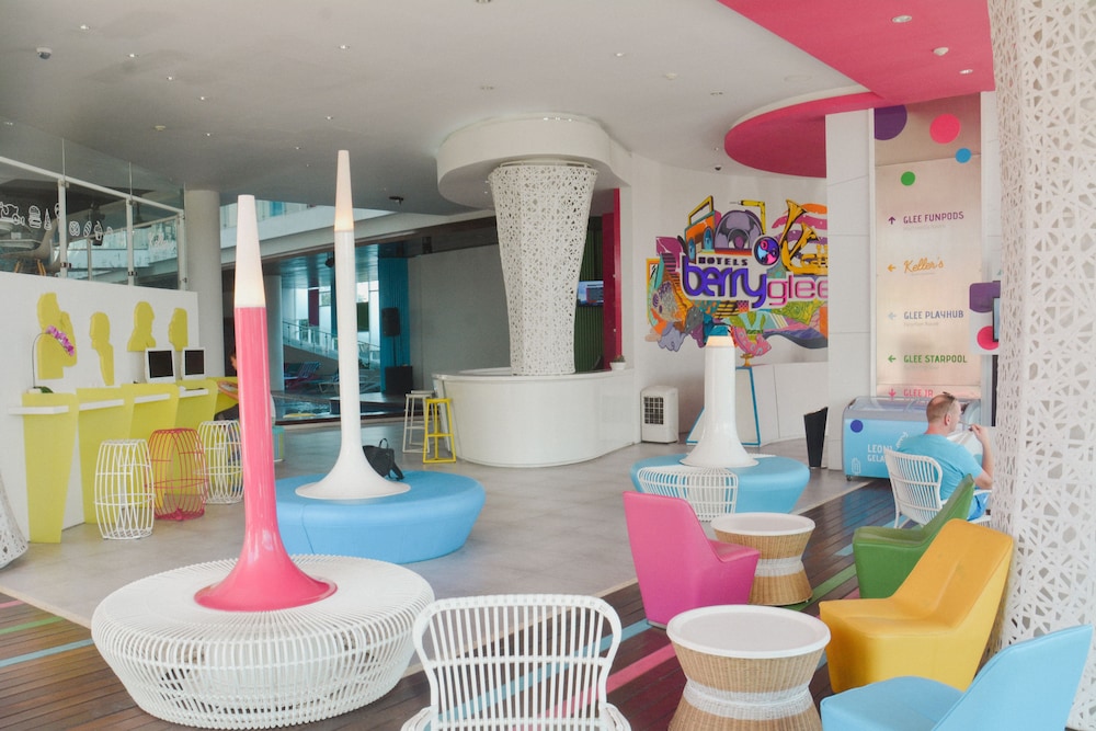 Dream of Aventus Hotel Kuta 65/66