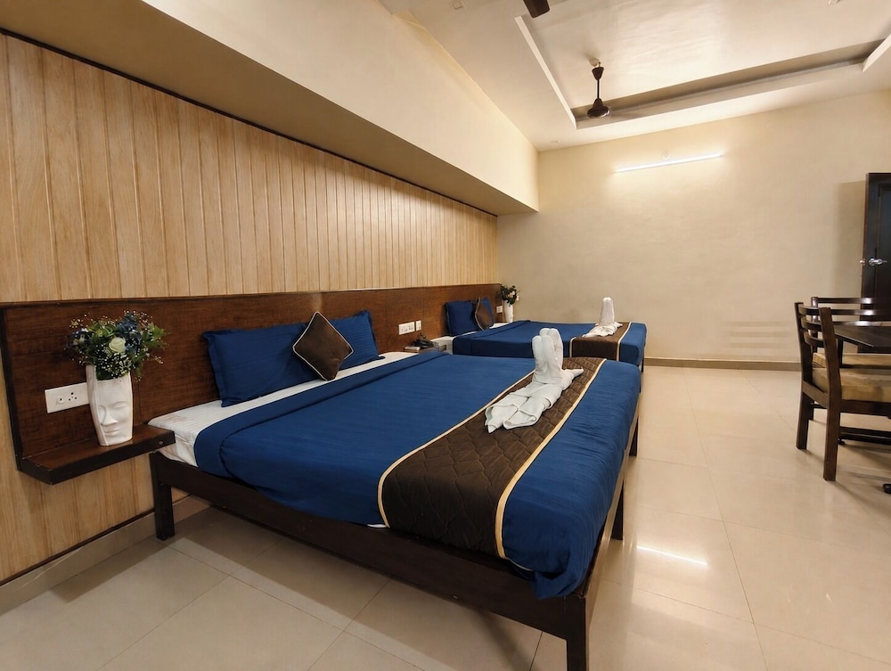 OYO Rooms off Aurobindo Ashram 27/65