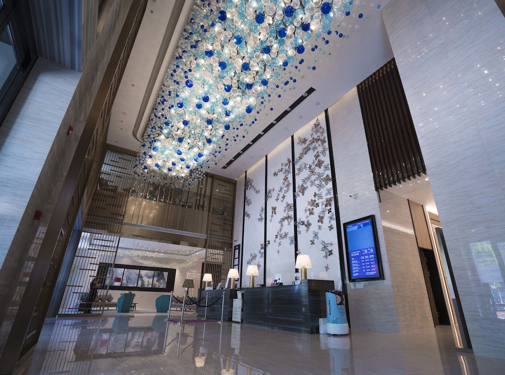 Mercure Panjin 12/58