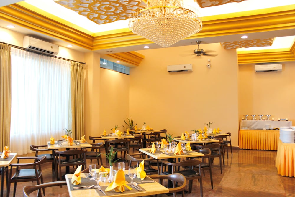 Phnom Penh Era Hotel 56/68