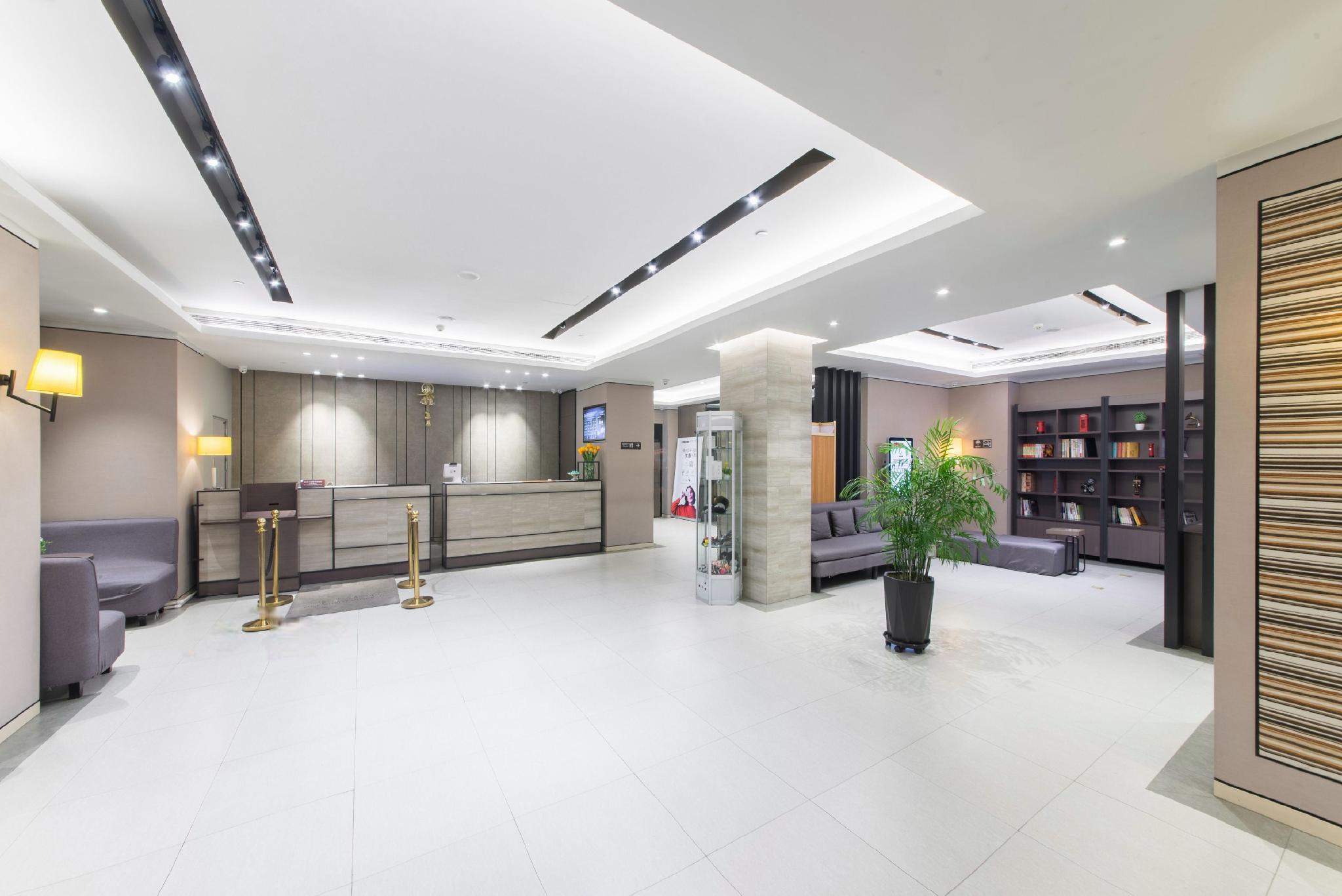 Home Inn Plus (Harbin Central Street) 18/43