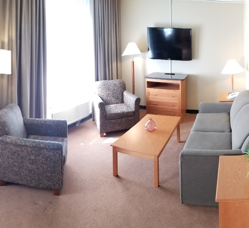 The Neighbourhood Inn 44/65