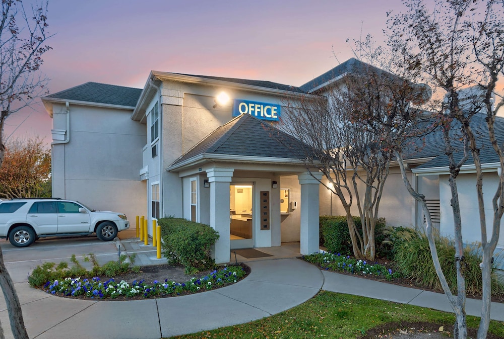 Studio6 North Richland Hills, TX - Fort Worth in NORTH RICHLAND HILLS - TX