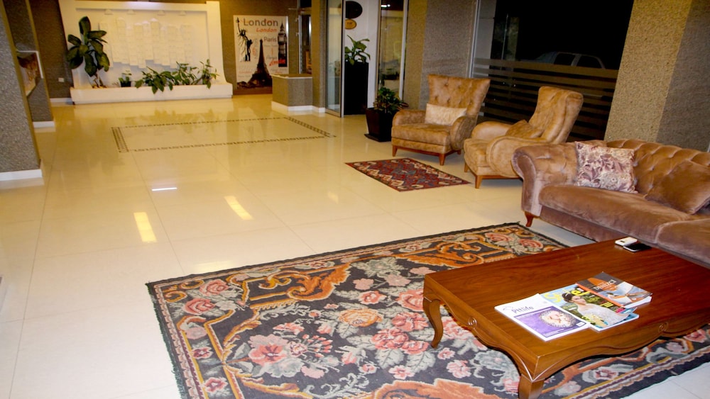 Wox Ew Hotel 47/56