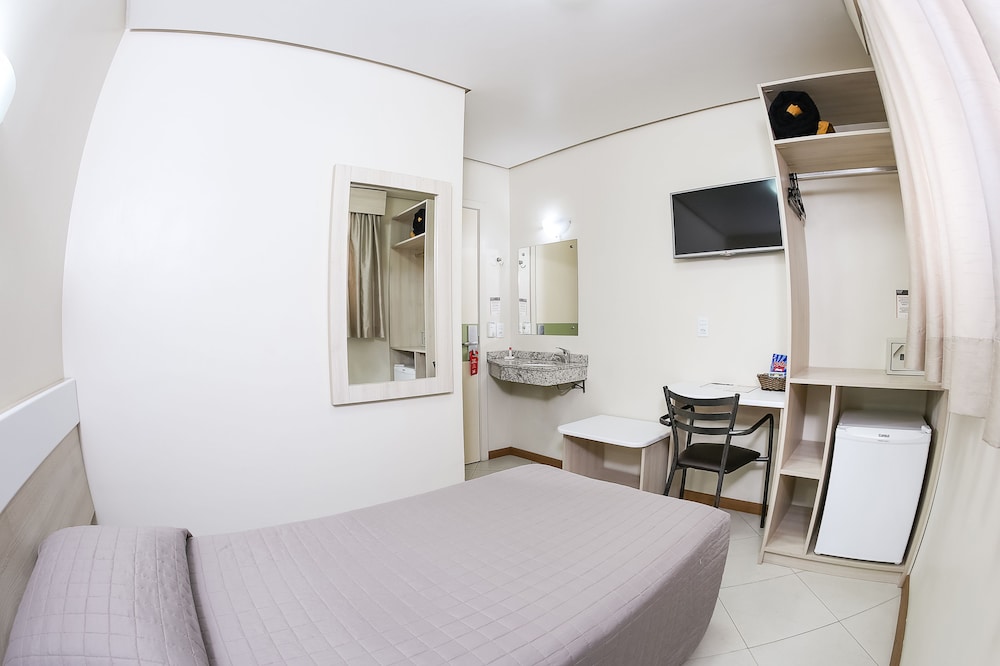 STANDARD, TWIN BEDS