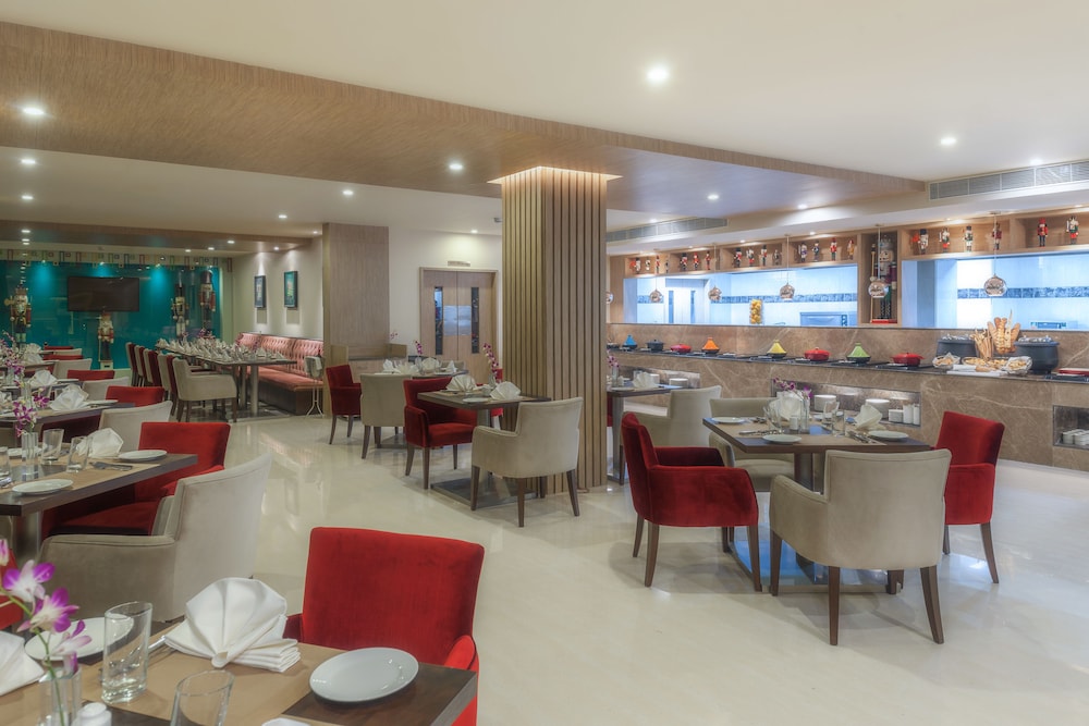 Days Hotel by Wyndham Chennai OMR 30/47
