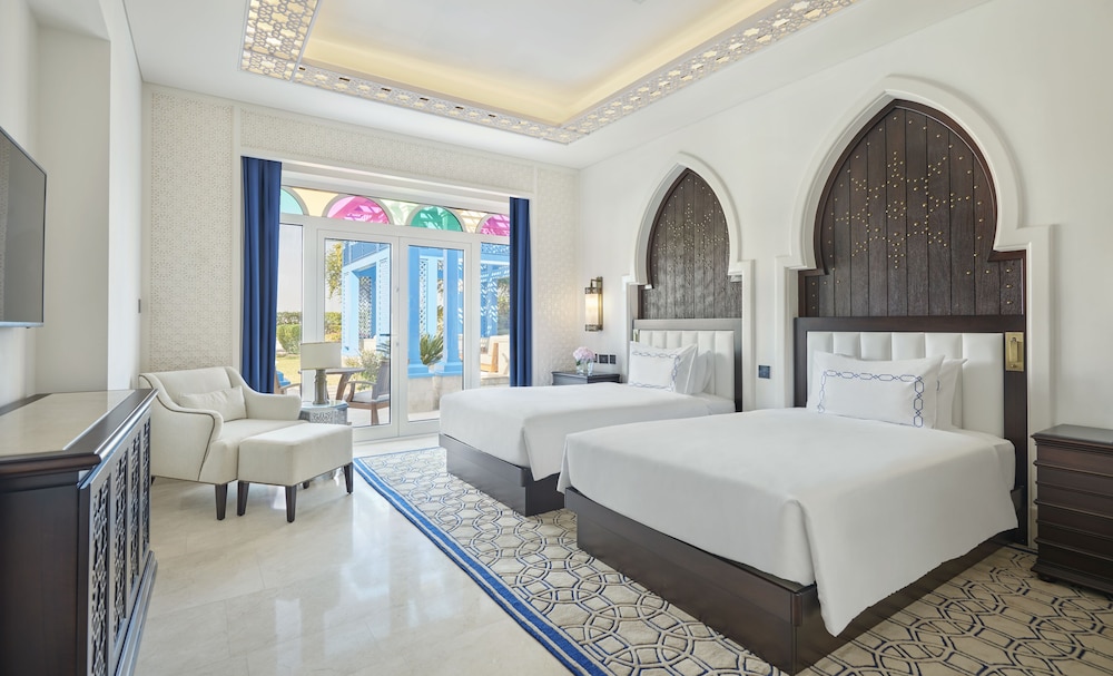 Hilton Salwa Beach Resort & Villas 18/82