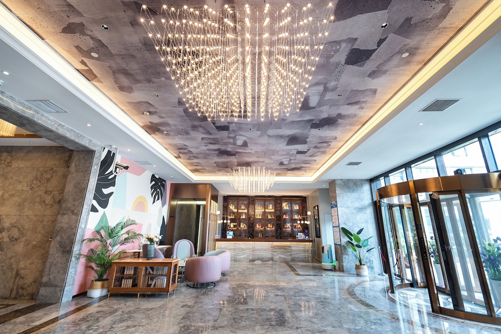 Mercure Hangzhou Linping 11/67