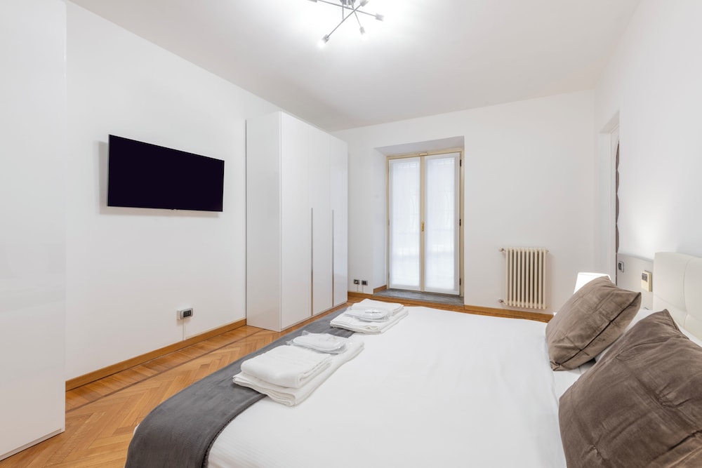 Milan Royal Suites Magenta Luxury Apartments 13/50