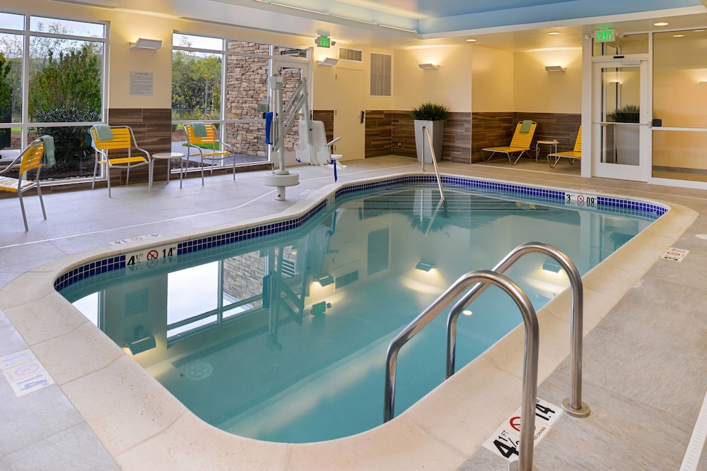 Fairfield By Marriott Inn Suites Plymouth White Mountains 17/47